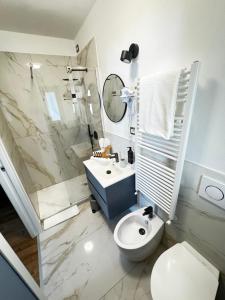 Koupelna v ubytování SaraEco Apartment + 19 fotografií