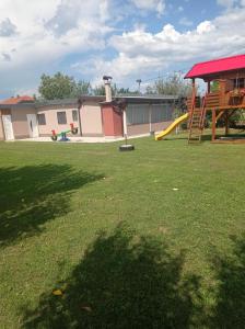 Gallery image of Little Joy Lodge , Loč Mala Radost in Bihać