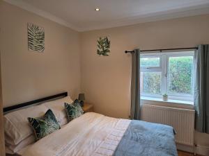 Gallery image of Charming Private Annexe in Northwood