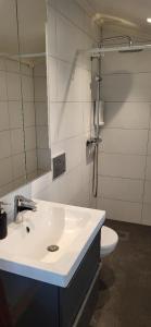 Koupelna v ubytování Cottage in Hellesøy, Øygarden