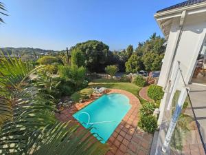 Πισίνα στο ή κοντά στο Plett Family Escape with Pool