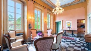 Χώρος καθιστικού στο Villa Mandala Retreat