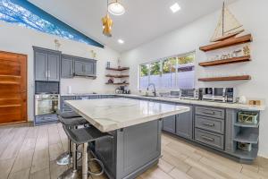 Fotografie z fotogalerie ubytování Penguin House Right on the beach! v destinaci Playa Flamingo