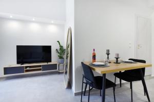 Televisyen dan/atau pusat hiburan di DS Elegant Apartment