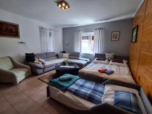 Un lugar para sentarse en Téli Berek Vendégház