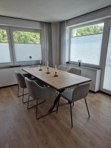 Imagine din galeria proprietății Ferienwohnung Waldblick 1 für 6 Personen und max 2 Hunde în Simmerath