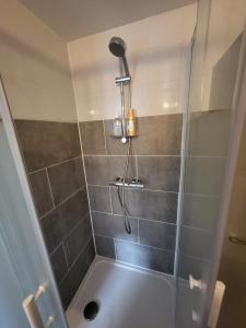 Ένα μπάνιο στο Le petit versaillais +6 φωτογραφίες