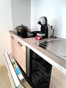 Η κουζίνα ή μικρή κουζίνα στο Appartamento Aurora in Valtellina - Accogliente alloggio tra lago e montagna