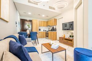 Full Canal Views - 5 min walk from ADGM, Cleveland & Galleria - Ideal for Corporate Guests & Business Professionals - Huge Balcony 주방 또는 간이 주방 사진 27개 이상