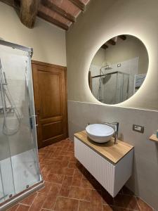 Koupelna v ubytování Il Cortile - luxury apartment in Tuscany