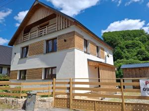 Bangunan di mana terletaknya chalet