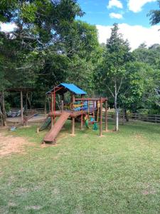 Herní místnost nebo prostor pro děti v ubytování Refúgio Mó de Pedra