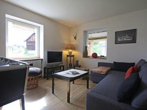 Χώρος καθιστικού στο Maison avec Terrasse, Babyfoot et Pétanque à Gérardmer - FR-1-589-110
