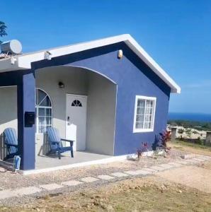 Landskap semula jadi dekat dengan rumah percutian +16 gambar