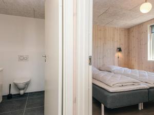 صورة لـ 5 star holiday home in Grenaa في Brøndstrup