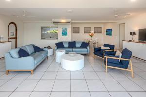 Ruang duduk di Bella Vista East 5 - Oceanview & Buggy