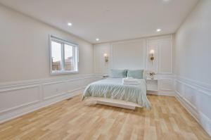 Gallery image of Cozy 5Bdrm Home Games, Parking, Close to Arena in Kawartha Lakes