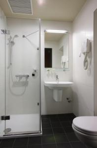 A bathroom at Hotel Laterum