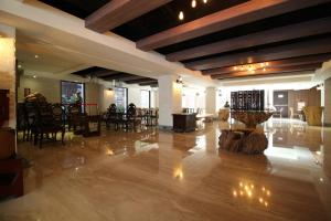Ruang duduk di Lan Kwai Fong Garden Hotel