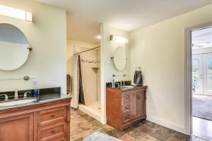 Φωτογραφία από το άλμπουμ του Cl To Dt Asheville & Weaverville- Apartment Inc σε Weaverville +37 φωτογραφίες
