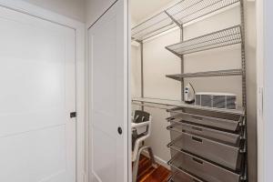 Φωτογραφία από το άλμπουμ του Modern & Convenient 3br2ba Edwardian W Parking στο Σαν Φρανσίσκο +35 φωτογραφίες