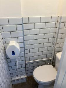 Koupelna v ubytování APlaceToStay Central London Apartment, Zone 1 WATE + 10 fotografií