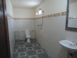 Koupelna v ubytování Nataliya Homestay