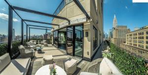 Χώρος καθιστικού στο Elegant Residence at Marmara Park Avenue