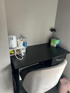 Φωτογραφία από το άλμπουμ του cozy RoomzQ σε Kennington
