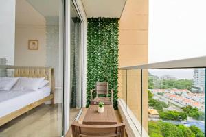 Ένα ή περισσότερα κρεβάτια σε δωμάτιο στο Salguero Suites by AkaiNoie +44 φωτογραφίες