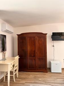 TV a/nebo společenská místnost v ubytování Agriturismo Nonno Ninuccio