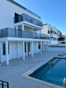 Ảnh trong thư viện ảnh của Lumy Suite Hotel Bodrum Gumbet - Private Pool ở Bodrum City