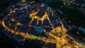 Fotografie z fotogalerie ubytování Palazzo del Senatore v destinaci Atina