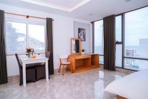 Γενική θέα στο βουνό ή θέα στο βουνό από  αυτό το ξενοδοχείο διαμερισμάτων