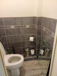 Et badeværelse på Superbe appartement 4 a 6 personnes + 6 billeder