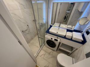 Ένα μπάνιο στο Orbi city C block Panorama 3bedroom +5 φωτογραφίες