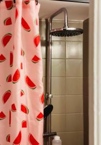 Un baño de Red Calmette