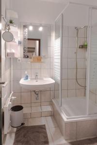 Ένα μπάνιο στο Ferienapartment "Amina" in Hahnenklee
