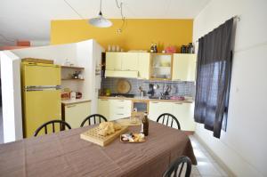 Afbeelding uit fotogalerij van Casa Vacanza Viale Arbatax in Tortolì +12 foto's