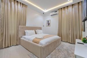 Gallery image of MEX APARTMENTs Parkview ikoyi in Lagos