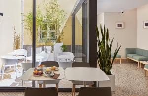 พื้นที่นั่งเล่นของ Hotel das Salinas +41 ภาพ