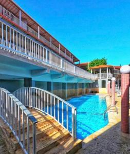 Bazén v ubytování Hotel Vista Verde nebo v jeho okolí