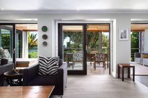 Χώρος καθιστικού στο Sweet Greta - Terrace Apartment With Solar Power +16 φωτογραφίες