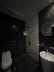 Koupelna v ubytování 1 Bed room apartment in Lahore