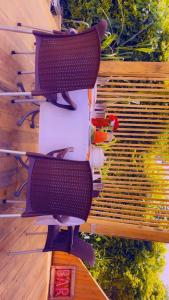 Imagen de la galería de Lake District Homestay, en Rubirizi