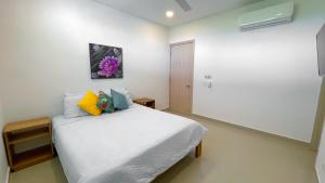 Ένα ή περισσότερα κρεβάτια σε δωμάτιο στο Magico Apartamento Frente al Mar 3 Habitaciones AR42 +42 φωτογραφίες