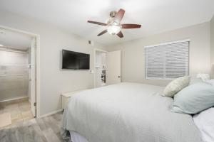 Ένα ή περισσότερα κρεβάτια σε δωμάτιο στο Villa Stone Creek condo