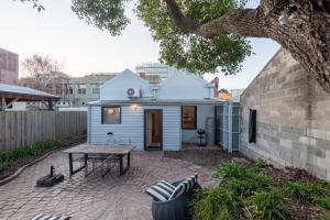 Budova, kde se prázdninový dům nachází