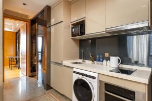 VanHao Serviced Apartment-Zhujiang Newtown-Near the US consulate-Vaperse the same building廚房或簡易廚房