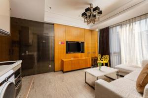 VanHao Serviced Apartment-Zhujiang Newtown-Near the US consulate-Vaperse the same building電視和／或娛樂中心